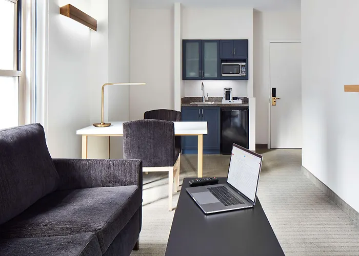 Radisson Wall Street